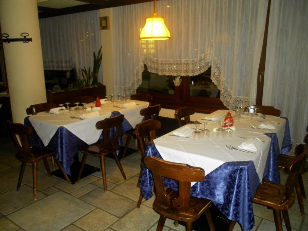 Affittacamere Lago Rotondo Mezzana  Exterior photo