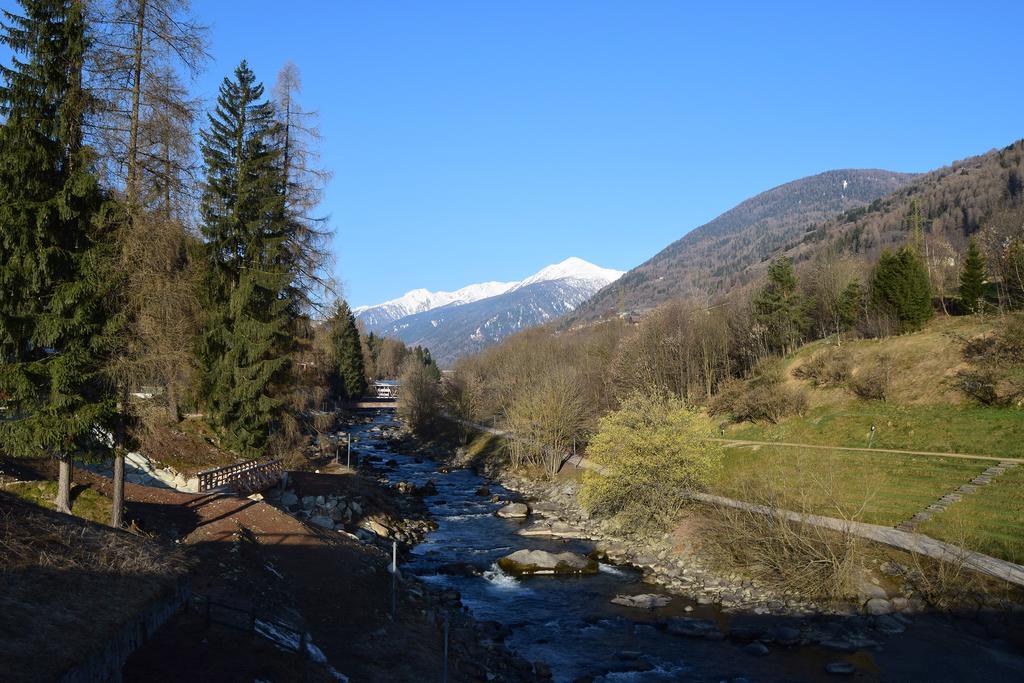 Affittacamere Lago Rotondo Mezzana  Exterior photo